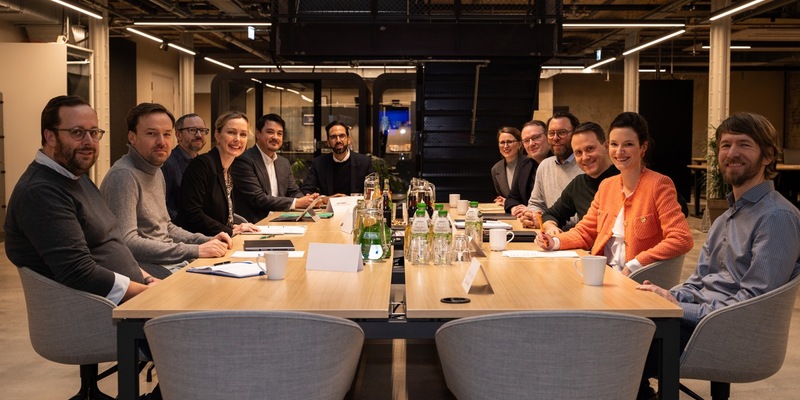 Wirtschaftsfaktor und Innovationstreiber für Berlin: Verkehrssenatorin Manja Schreiner startet Dialog mit Zweiradlieferdiensten - Foto: presseportal.de