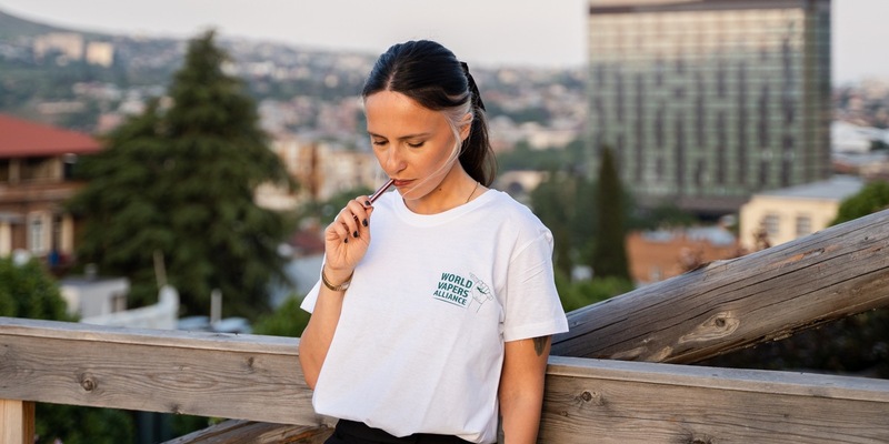 Verbot von Einweg-E-Zigaretten: Ein Rückschritt für Deutschlands Gesundheitspolitk - In Schweden rauchen sechsmal weniger Erwachsene - Foto: presseportal.de