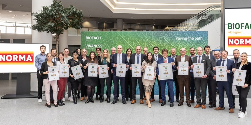 NORMA erhält 224 DLG-Auszeichnungen auf der BIOFACH 2024 und wird erneut bester Bio-Händler Deutschlands / Mit BIO SONNE zum 15. Mal Gesamtsieger - Foto: presseportal.de