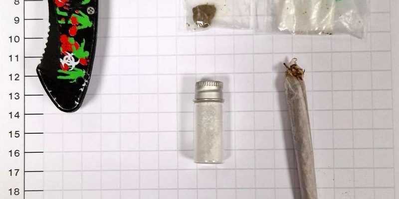 BPOL NRW: Auf Bewährung - Bundespolizisten stellen Drogen und Messer sicher - Foto: presseportal.de