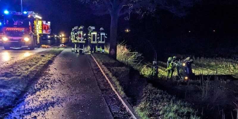 POL-STD: Musterbeispiel für Zivilcourage - Passanten verhindern Handtaschendiebstahl in Horneburg, 23-jährige Autofahrerin bei Unfall schwer verletzt - Foto: presseportal.de