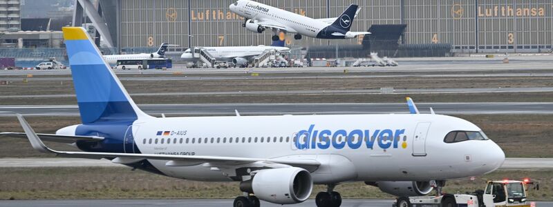 Die kleine Ferienfluggesellschaft Discover startet ausschließlich von Frankfurt und München. - Foto: Arne Dedert/dpa