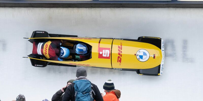Francesco Friedrich und Thorsten Margis auf der Bahn. - Foto: Sebastian Kahnert/dpa