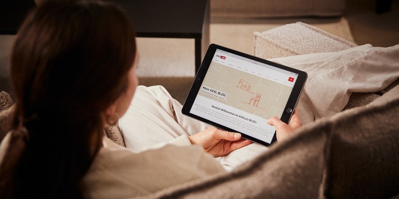 Für alle die noch viel, viel mehr wissen wollen: Die Möbelhäuser mit dem Roten Stuhl bringen Mein XXXL Blog - stilvoll informiert, kreativ inspiriert an den Start - Foto: presseportal.de