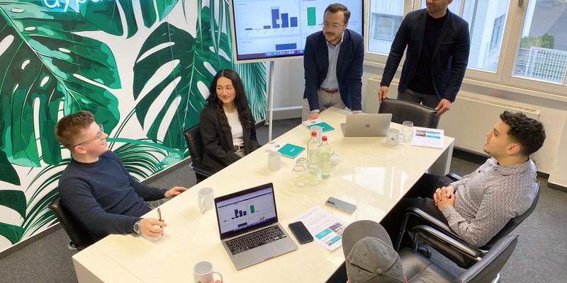 Die Zukunft des Handwerks mitgestalten: Ein Einblick in die Arbeit bei der aypa media GmbH - Foto: presseportal.de