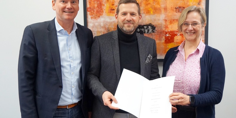 Prof. Dr. med. Marcel Binnebösel zum Universitätsprofessor an der Medizinischen Fakultät der Universitätsklinik OWL der Universität Bielefeld berufen - Foto: presseportal.de