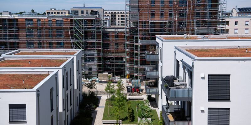 2023 Jahr wurden in neu zu errichtenden Wohngebäuden insgesamt 214.100 Wohnungen genehmigt - rund 30 Prozent weniger als im Vorjahr. - Foto: Sven Hoppe/dpa