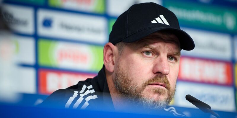 Steffen Baumgart hält die Ausbildung von Talenten für wichtiger als milliardenschwere Geldsummen. - Foto: Gregor Fischer/dpa