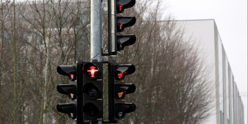 Ampel vor dem Bundeskanzleramt (Archiv) - Foto: über dts Nachrichtenagentur