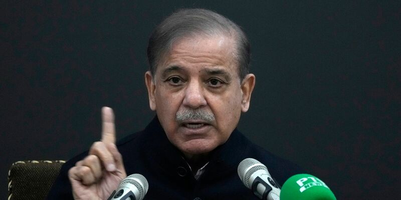 Hatte das Amt des Premiers bereits zwischen April 2022 und August 2023 bekleidet: Shehbaz Sharif. - Foto: K.M. Chaudary/AP/dpa