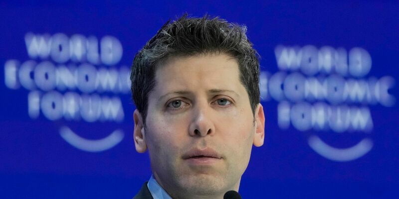 «Ich denke, es ist schwierig, sich heute vorzustellen, wie viel besser die Zukunft sein wird»: Sam Altman. - Foto: Markus Schreiber/AP/dpa