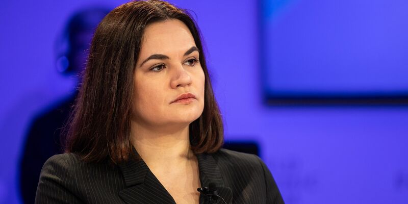 Die belarussische Oppositionsführerin Swetlana Tichanowskaja sieht die Wahl in Belarus als eine Scheinwahl. - Foto: Hannes P Albert/dpa