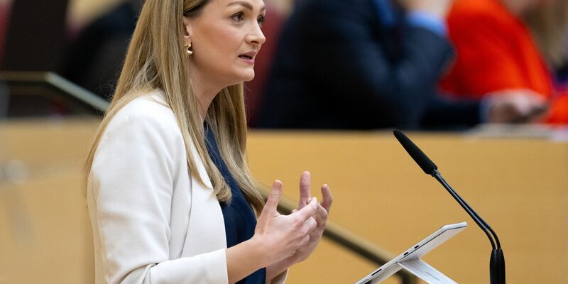 Bayern sei entschlossen, sich gegen den gefährlichen Konsum von Cannabis zu stemmen, sagt Gesundheitsministerin Judith Gerlach (CSU). - Foto: Sven Hoppe/dpa