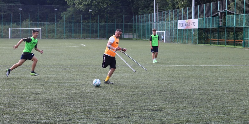 Ukraine: Fußball als Therapie / Don Bosco hilft Kriegsversehrten - Foto: presseportal.de