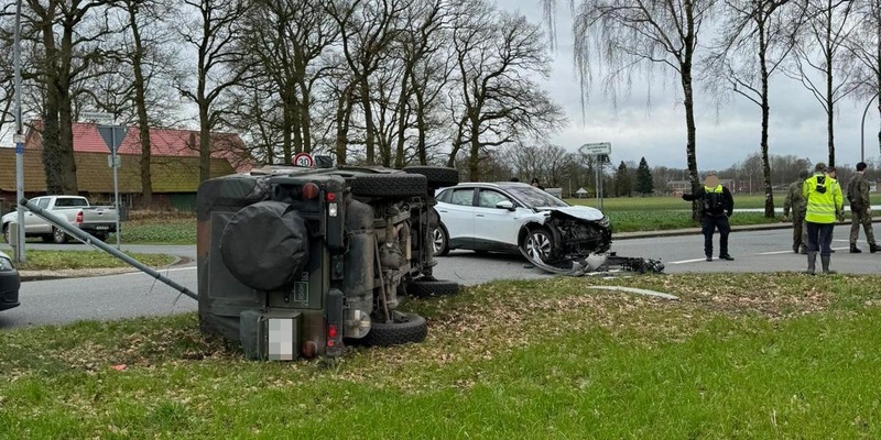 POL-DEL: Stadt Delmenhorst: Vier Personen bei Verkehrsunfall verletzt +++ Hoher Sachschaden - Foto: presseportal.de