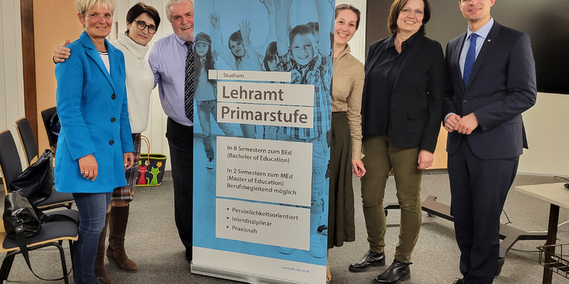 Gruppenbild - Foto: PH NÖ/Leprich über pressetext.de