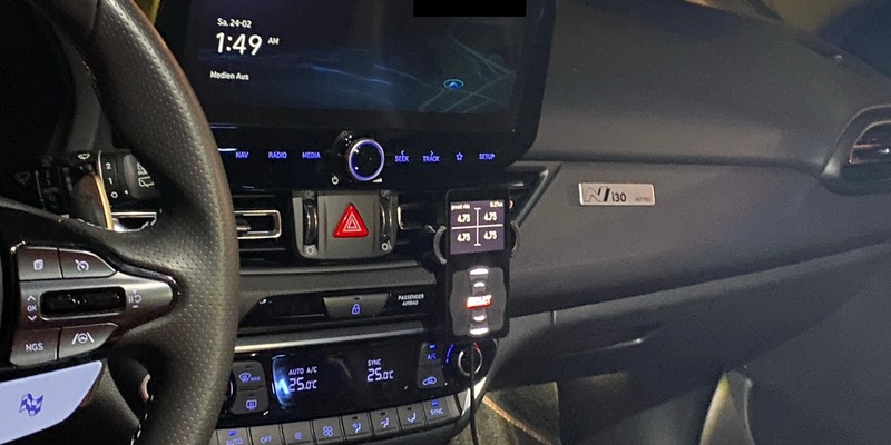 POL-PDTR: Hyundai i30N mit illegalem Luftfahrwerk sichergestellt - Foto: presseportal.de