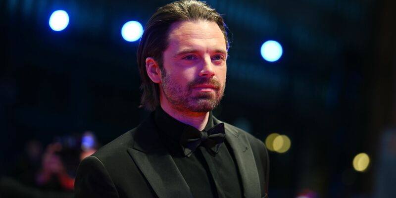 Beste schauspielerische Leistung in einer Hauptrolle: Sebastian Stan, hier bei der Abschlussgala im Berlinale Palast. - Foto: Britta Pedersen/dpa