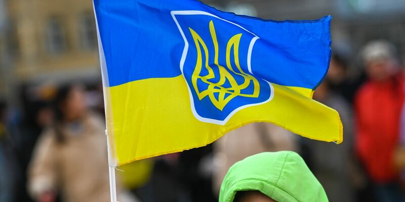 Gefragt wurde auch nach der Situation der ukrainischen Flüchtlinge in Deutschland. Nur 28 Prozent haben den Eindruck, deren Integration sei geglückt. - Foto: Heiko Rebsch/dpa