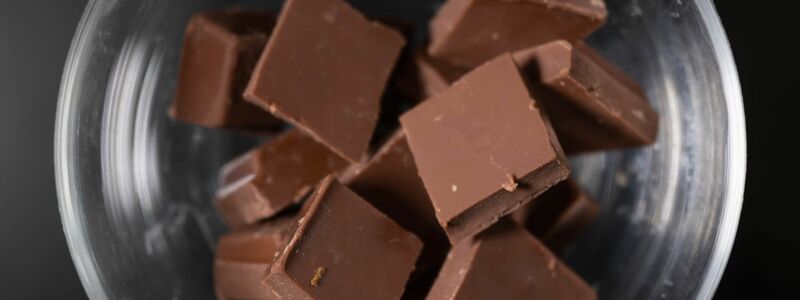 Die Preise für Schokolade sind deutlich höher als noch vor ein oder zwei Jahren. (Symbolbild) - Foto: Hendrik Schmidt/dpa