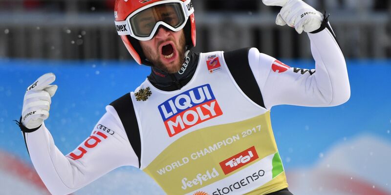 Eisenbichler hatte in Iron Mountain seit langer Zeit mal wieder Grund zu jubeln. - Foto: Hendrik Schmidt/dpa/Archivbild