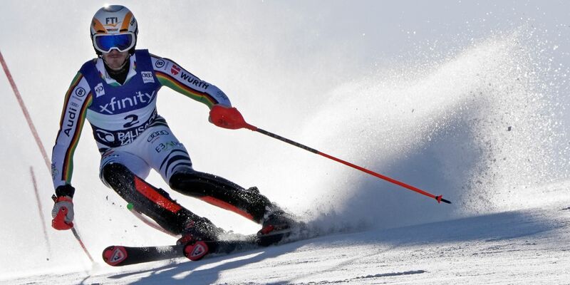 Linus Straßer ist beim Slalom in Aspen auf den zweiten Rang gerast. - Foto: Robert F. Bukaty/AP/dpa
