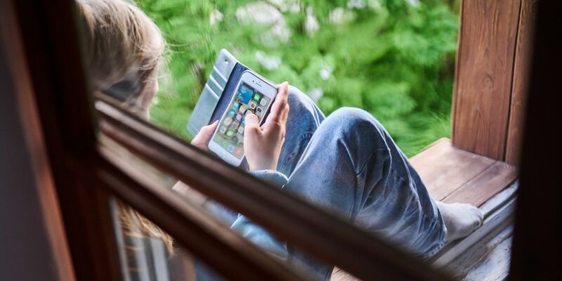 «Soziale Medien sind aus dem Alltag nicht mehr wegzudenken.» - Foto: Annette Riedl/dpa