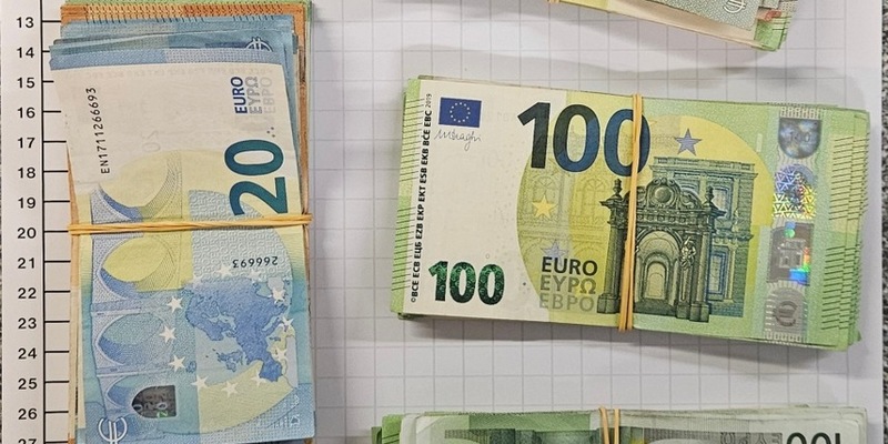 BPOL NRW: 20.100 Euro Bargeld - Bundespolizei ermittelt wegen Geldwäsche - Foto: presseportal.de