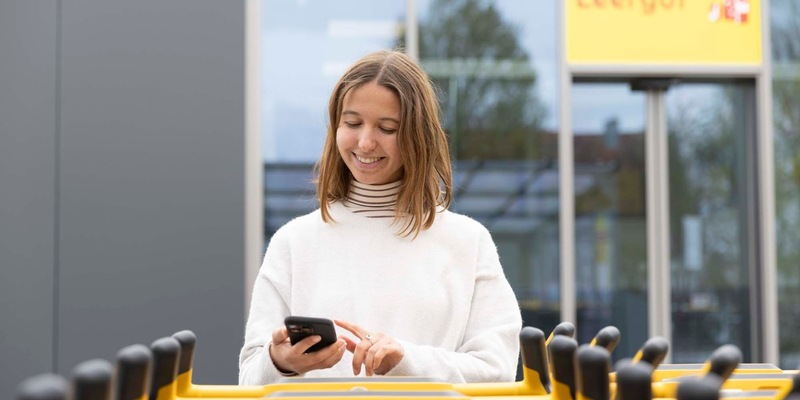 Netto gewinnt reta award 2024 in der Kategorie Best Customer Experience / Weltweit erster hybrider Einkaufswagen mit App-Entsperrung - Foto: presseportal.de