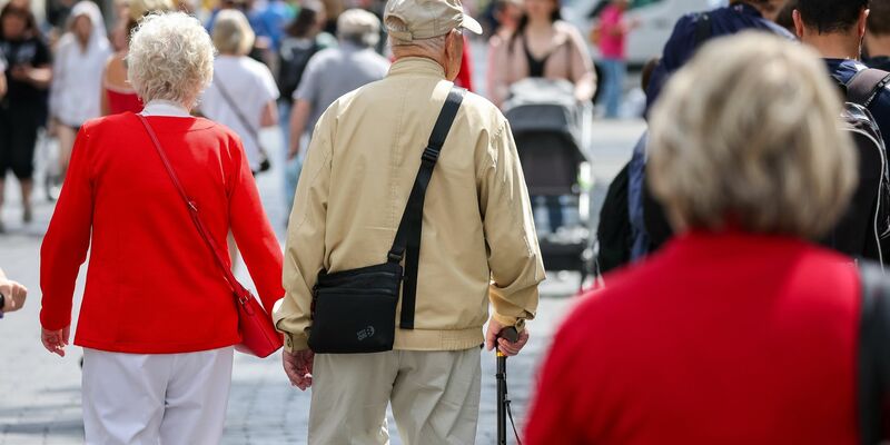 Die Rentenerhöhung stehe den Rentern und Renterninnen in Deutschland zu, sagt Hubertus Heil. - Foto: Jan Woitas/dpa