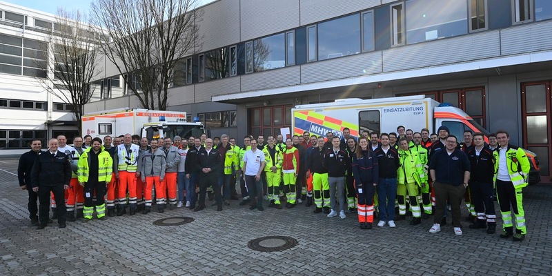 FW-M: Rettungsdienst-Führung übt für Großschadenslagen(Stadtgebiet) - Foto: presseportal.de
