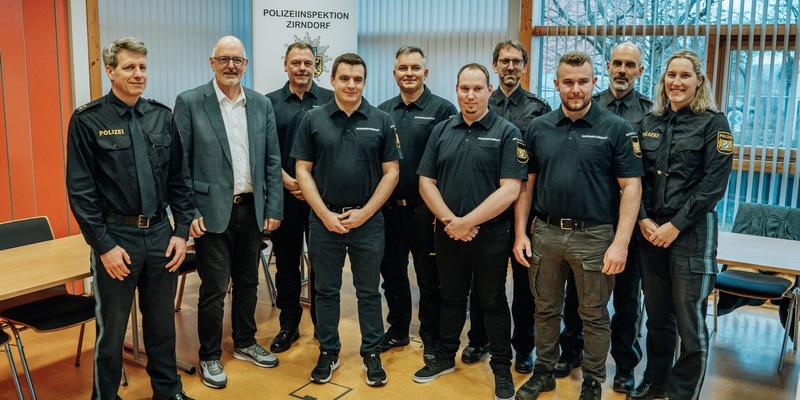 POL-MFR: (225) Sicherheitswacht Zirndorf vorgestellt - Foto: presseportal.de