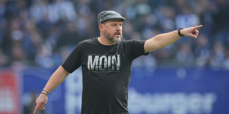 HSV-Trainer Steffen Baumgart musste im Heimpiel gegen Osnabrück trotz Überzahl eine Niederlage hinnehmen. - Foto: Christian Charisius/dpa