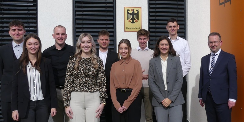 HZA-KO: Start in ein spannendes und sicheres Berufsleben beim Hauptzollamt Koblenz - Willkommen im Team für mehr Gerechtigkeit in Deutschland - Foto: presseportal.de