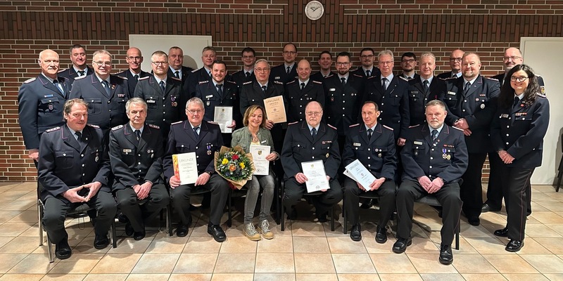 FW-OLL: Kreisfeuerwehrverband Landkreis Oldenburg - Ein Jahresrückblick: Hohe Einsatzzahlen, großes Engagement und spannende Pläne - Foto: presseportal.de