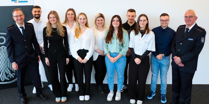 HZA-SI: Start in ein spannendes und sicheres Berufsleben beim Hauptzollamt Singen - Willkommen im Team für mehr Gerechtigkeit in Deutschland - Foto: presseportal.de