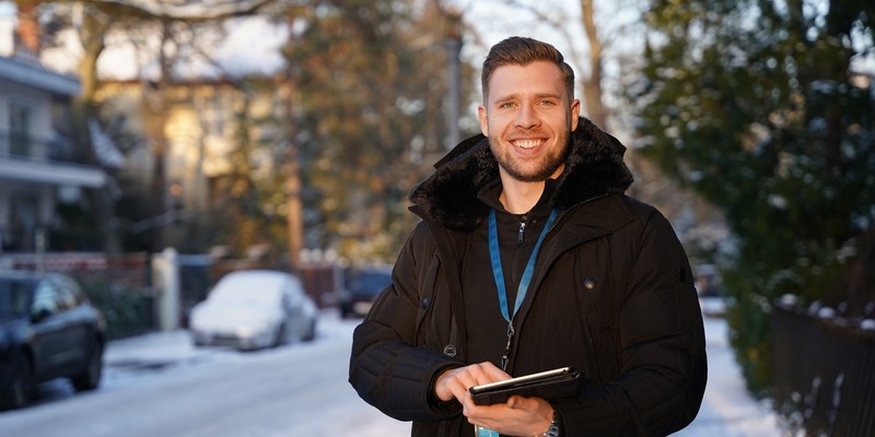 Lohnt sich der Einstieg ins Door-to-Door-Business? - Fabian Durek klärt auf - Foto: presseportal.de