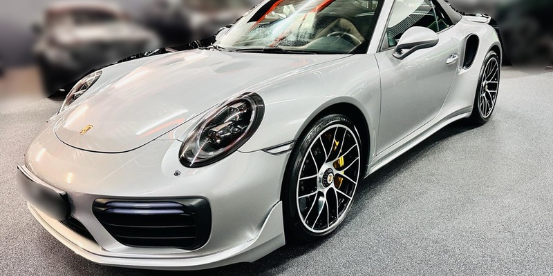 POL-E: Essen: Hochwertiger Porsche entwendet - Fotofahndung - Foto: presseportal.de