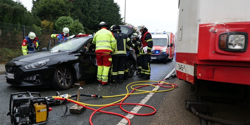 FW-DO: Marsbruchstraße wegen Verkehrsunfall gesperrt - Foto: presseportal.de