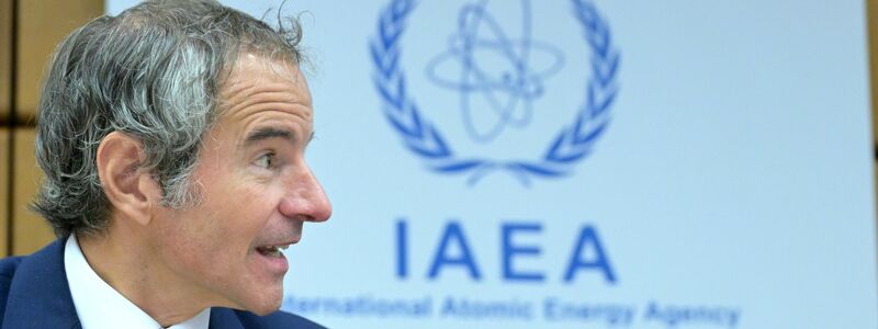 IAEA-Chef Rafael Mariano Grossi will nach Moskau reisen, um mit Wladimir Putin über die Sicherheitslage des Atomkraftwerks Saporischschja zu sprechen. - Foto: Roland Schlager/APA/dpa