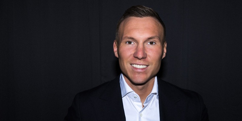 Baukrise und Holzbau: Marvin Ronn zeigt die Chancen eines Technologiewandels in der Baubranche auf - Foto: presseportal.de