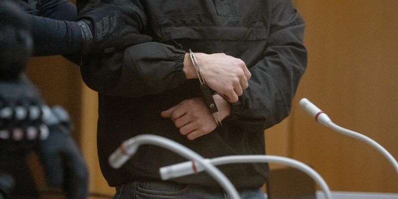 Der 23 Jahre alte Angeklagte ist vom Landgericht Stuttgart zu zwölf Jahren Haft verurteilt worden. - Foto: -/dpa