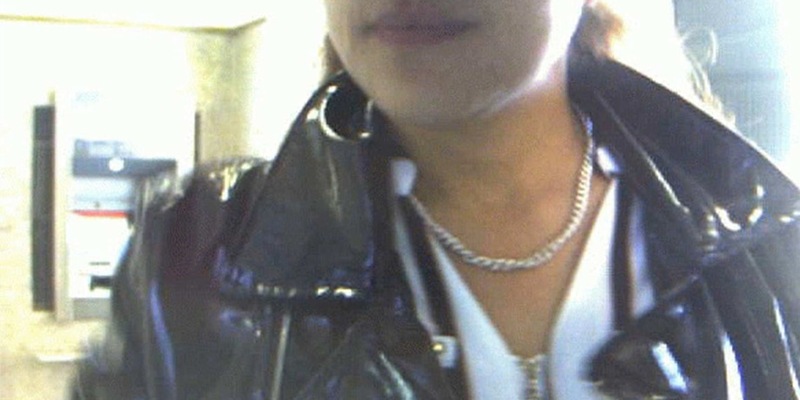 LPI-EF: Polizei fahndet nach unbekannter Frau - Foto: presseportal.de