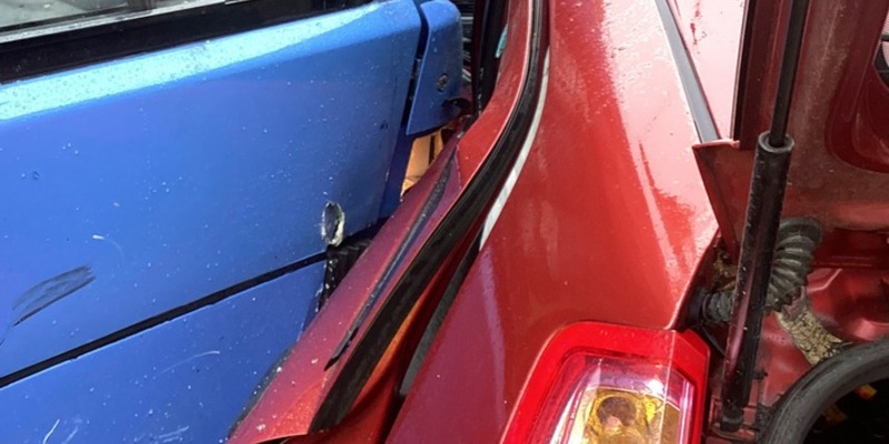 FW-M: Kollision mit Straßenbahn (Berg am Laim) - Foto: presseportal.de