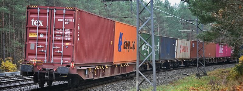 Güterzug. - Foto: Soeren Stache/dpa-Zentralbild/dpa