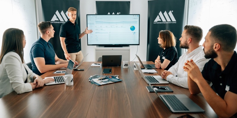 Praktikumsprämie und Speed-Dating im Handwerk? Experte verrät, was wirklich gegen den Fachkräftemangel hilft - Foto: presseportal.de