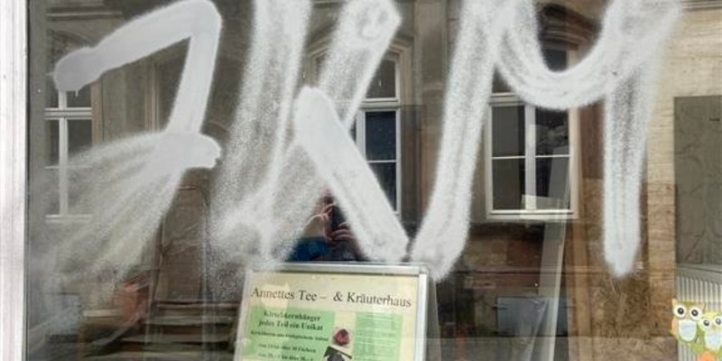 POL-PDWIL: Mehrere Sachbeschädigungen durch Graffiti - Foto: presseportal.de