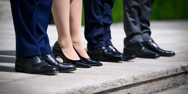 Frauen sind in Führungspositionen im Mittelstand «generell unterrepräsentiert» (Symbolbild). - Foto: Bernd von Jutrczenka/dpa