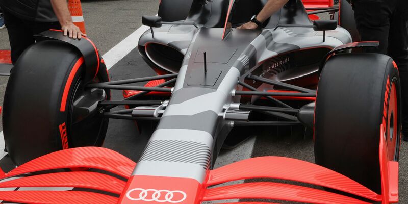 Audi wird im Jahr 2026 in die Formel 1 einsteigen und übernimmt dafür 100 Prozent der Anteile des Sauber-Teams. - Foto: Olivier Matthys/AP/dpa