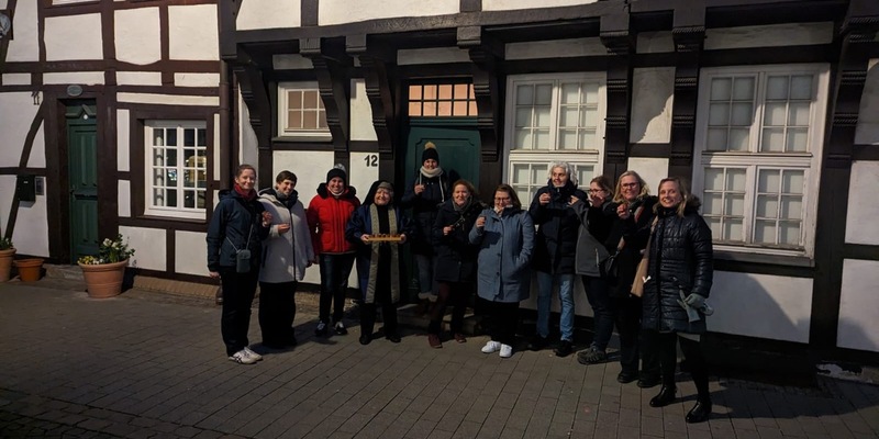 FW-WRN: Ein Dankeschön an die Partnerinnen vom LZ1 - Foto: presseportal.de